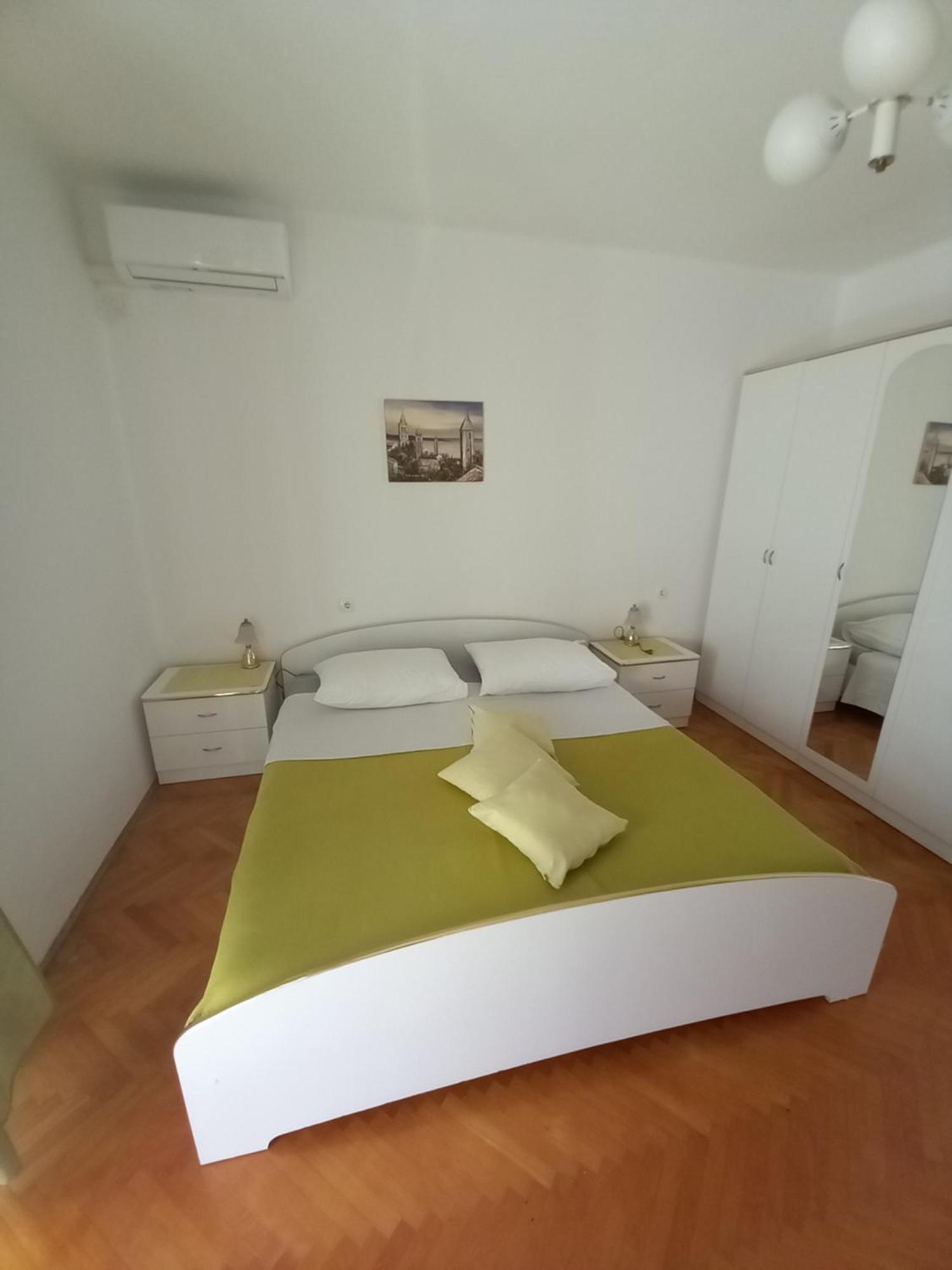 Bed and Breakfast Sobe Sotic à Rab Town Chambre photo